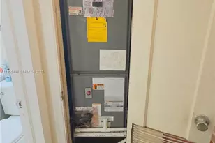 3310 NW 19th Terrace, Miami, FL 33125 - Photo 21