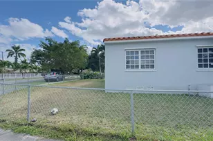 3310 NW 19th Terrace, Miami, FL 33125 - Photo 5