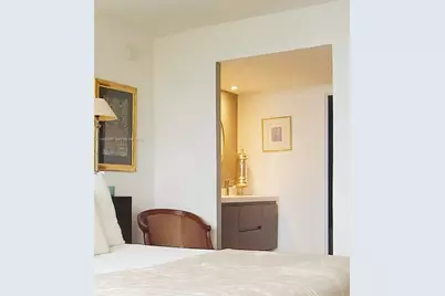 2333 Brickell Ave #1507, Miami, FL 33129 - Photo 15