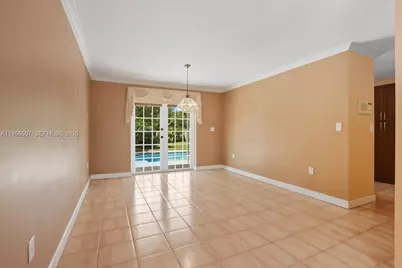 11230 SW 59th Pl, Cooper City, FL 33330 - Photo 9