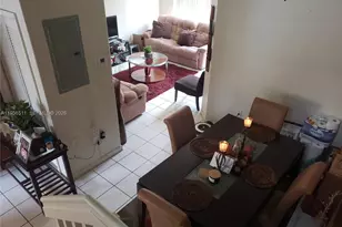 1542 SE 24th Ct, Homestead, FL 33035 - Photo 11