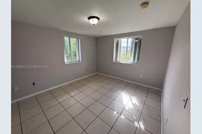 229 NW 10th Ave #4, Miami, FL 33128 - Photo 3