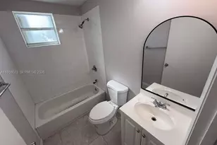 229 NW 10th Ave, Miami, FL 33128 - Photo 7