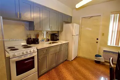 1934 Madison St #4, Hollywood, FL 33020 - Photo 3