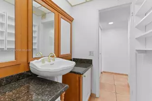 4850 SW 63rd Terrace, Davie, FL 33314 - Photo 3