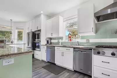 2023 NW 141st Ave, Pembroke Pines, FL 33028 - Photo 23