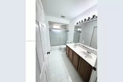 2023 NW 141st Ave, Pembroke Pines, FL 33028 - Photo 37