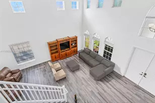 2023 NW 141st Ave, Pembroke Pines, FL 33028 - Photo 9