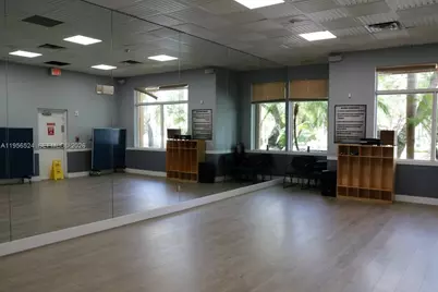 2023 NW 141st Ave, Pembroke Pines, FL 33028 - Photo 57