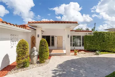 8801 Dickens Ave, Surfside, FL 33154 - Photo 37