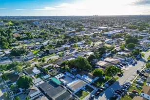 174 E 40th St, Hialeah, FL 33013 - Photo 23