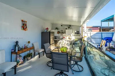 174 E 40th St, Hialeah, FL 33013 - Photo 15