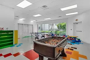 16485 Collins Ave, Sunny Isles Beach, FL 33160 - Photo 31