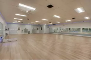 182 Lakeview Dr, Weston, FL 33326 - Photo 55