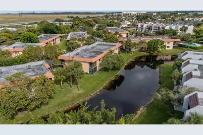 182 Lakeview Dr #204, Weston, FL 33326 - Photo 43