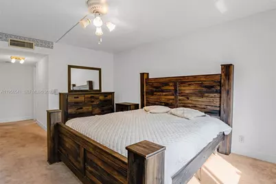 182 Lakeview Dr #204, Weston, FL 33326 - Photo 19