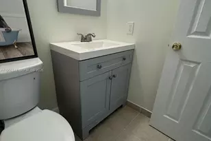 8600 Sunrise Lakes Blvd, Sunrise, FL 33322 - Photo 7