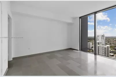 88 SW 7th St #2104, Miami, FL 33130 - Photo 13