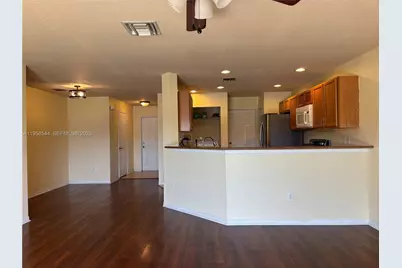 8988 Chambers St, Tamarac, FL 33321 - Photo 5