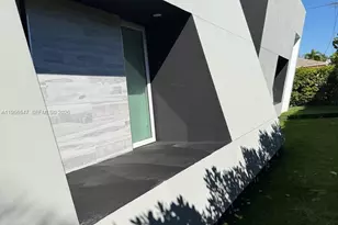 9839 SW 213th St, Cutler Bay, FL 33189 - Photo 5