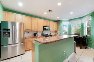 1402 SE 16th Ave, Homestead, FL 33035 - Photo 5