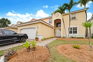 1402 SE 16th Ave, Homestead, FL 33035 - Photo 1