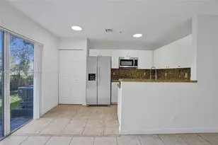 5409 SW 41st St, Pembroke Park, FL 33023 - Photo 5