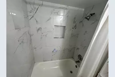 815 SW 30th St #J, Fort Lauderdale, FL 33315 - Photo 11
