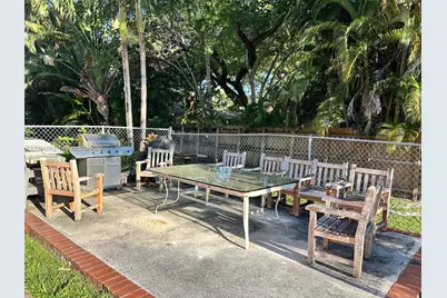 815 SW 30th St #J, Fort Lauderdale, FL 33315 - Photo 55