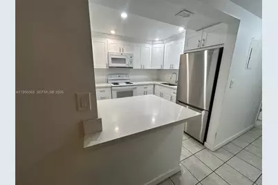 815 SW 30th St #J, Fort Lauderdale, FL 33315 - Photo 1