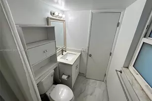 815 SW 30th St, Fort Lauderdale, FL 33315 - Photo 13