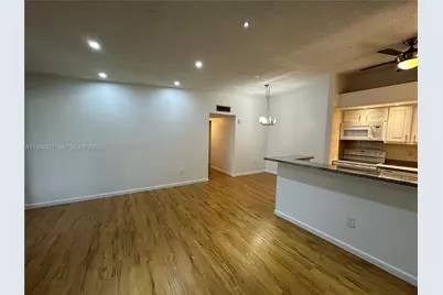 9974 N Belfort #207, Tamarac, FL 33321 - Photo 3