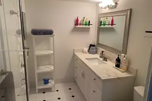 2205 S Cypress Bend Dr, Pompano Beach, FL 33069 - Photo 11