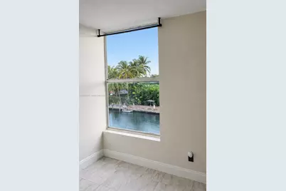 2020 NE 135th Street #409, North Miami, FL 33181 - Photo 11