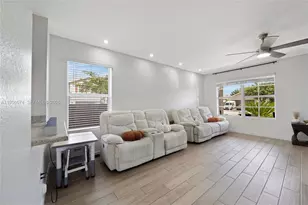 572 NE 6th Pl, Homestead, FL 33034 - Photo 21