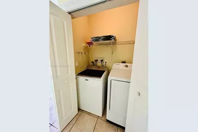 21523 SW 90th Ave, Cutler Bay, FL 33189 - Photo 9