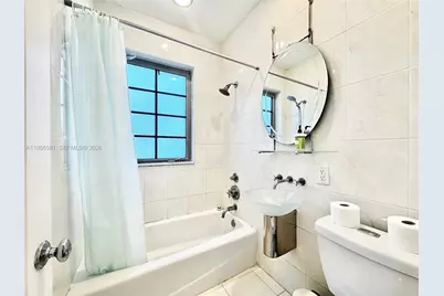 1056 Jefferson Ave #16, Miami Beach, FL 33139 - Photo 15