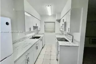 6511 Santona St, Coral Gables, FL 33146 - Photo 7