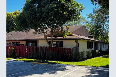 4296 Woodstock Dr #A, West Palm Beach, FL 33409 - Photo 1