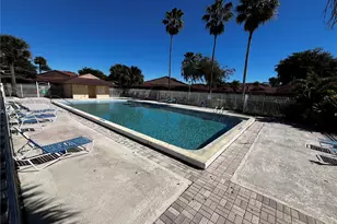4296 Woodstock Dr, West Palm Beach, FL 33409 - Photo 23