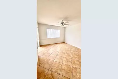 18810 NW 57th Ave #201, Hialeah, FL 33015 - Photo 7