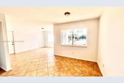 18810 NW 57th Ave #201, Hialeah, FL 33015 - Photo 9