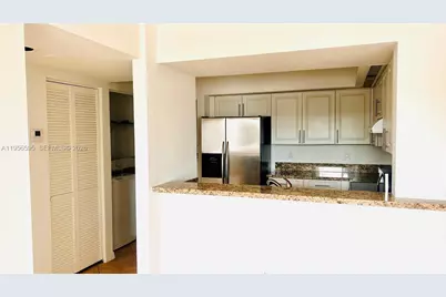 18810 NW 57th Ave #201, Hialeah, FL 33015 - Photo 5