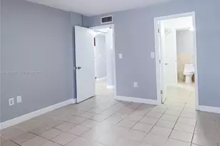 1990 W 56th St, Hialeah, FL 33012 - Photo 9