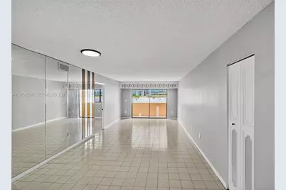 2924 Collins Avenue #501, Miami Beach, FL 33140 - Photo 3