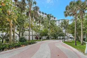 2924 Collins Ave, Miami Beach, FL 33140 - Photo 43