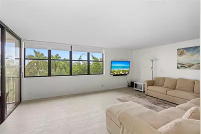 3440 NE 192nd St #5P-A, Aventura, FL 33180 - Photo 9