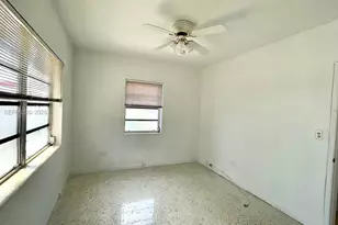 3667 NW 5th St, Miami, FL 33125 - Photo 11
