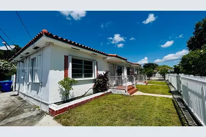 3667 NW 5th St #3667, Miami, FL 33125 - Photo 1