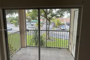 430 SE 7th St, Dania Beach, FL 33004 - Photo 5